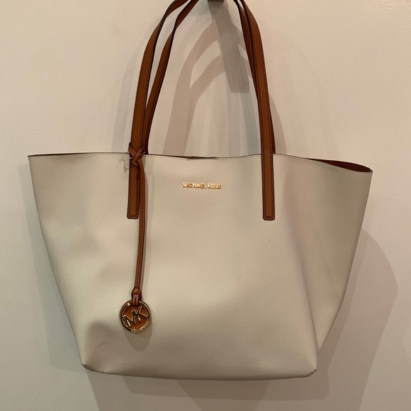 Michael Kors Tote - Picture 1 of 3